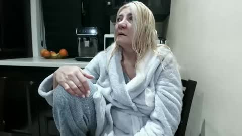 Heyheygrey online show from 3, 2, 2026