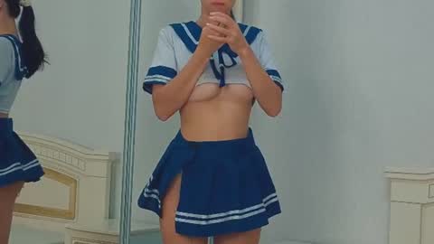 Snapshot of heyitsnaomi chatting on 26, 7, 2026 Naomi online show from 26, 7, 2026
