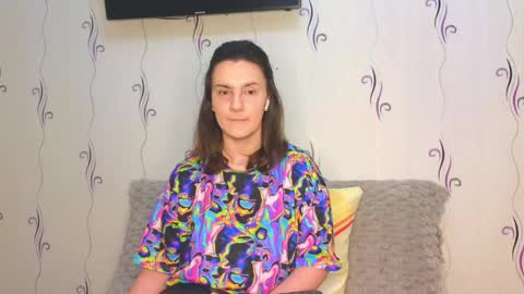Heyy baddie online show from 8, 4, 2026
