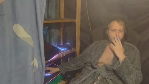 Snapshot of hharveyden chatting on 8, 8, 2026 H Dawg online show from 8, 8, 2026