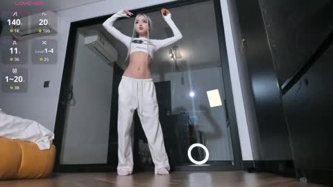 Mikio online show from 16, 1, 2026