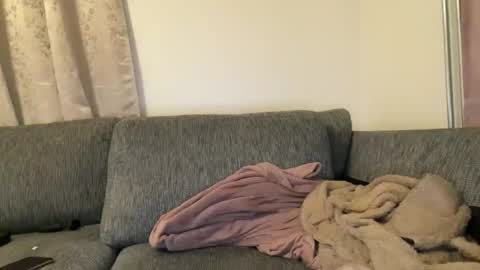 hichemlacoste333 online show from 19, 9, 2025