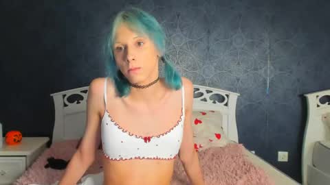 hi im Hika online show from 7, 6, 2026