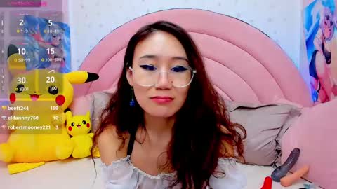 Hikori online show from 20, 2, 2025