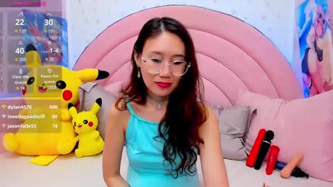 Hikori online show from 7, 3, 2025