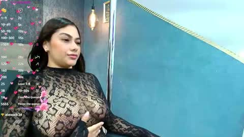 Snapshot of hilary_evanss chatting on 12, 5, 2026 hilary_evanss online show from 12, 5, 2026