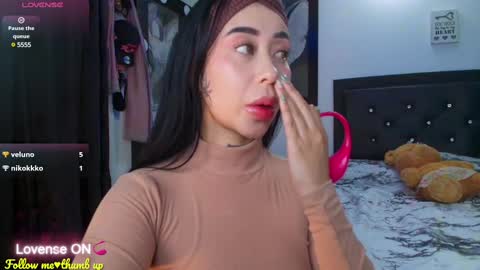 LUNA new account  FOLLOW ME online show from 16, 2, 2025