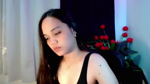 hilarymolly online show from 13, 1, 2026