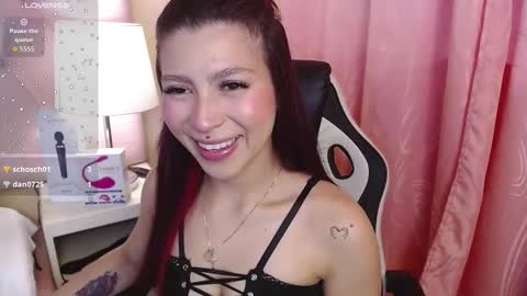 Hillary Thomson online show from 4, 12, 2025