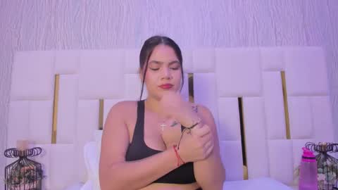 Hillary online show from 26, 10, 2025