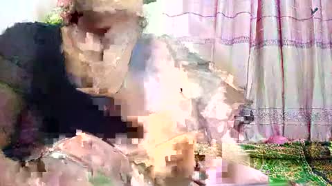 himuhimu22 online show from 4, 3, 2025