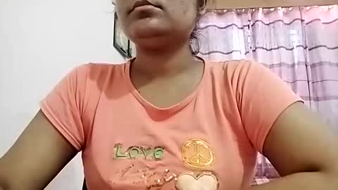 Snapshot of himuhimu22 chatting on 2, 5, 2026 himuhimu22 online show from 2, 5, 2026