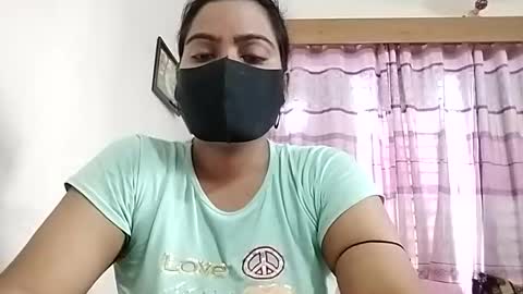 Snapshot of himuhimu22 chatting on 4, 6, 2026 himuhimu22 online show from 4, 6, 2026