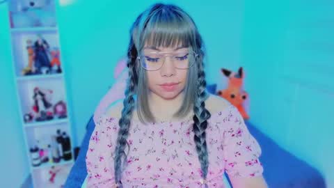 Hinata online show from 27, 2, 2025