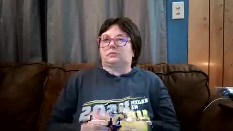 Bella online show from 21, 2, 2025