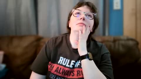 Bella online show from 24, 2, 2025