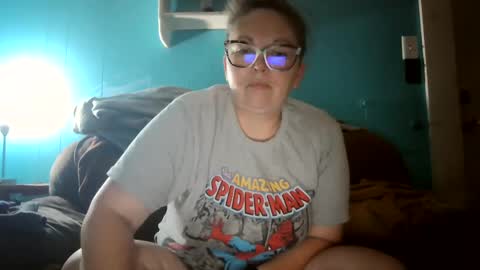 Bella online show from 9, 9, 2025