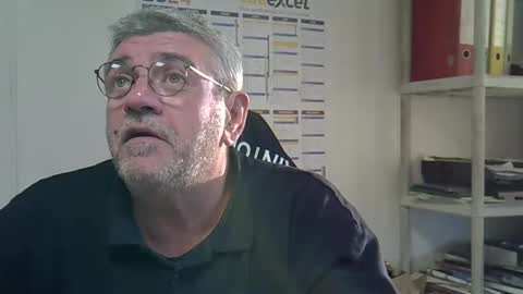 Snapshot of hippopotame17 chatting on 13, 12, 2024 hippo online show from 13, 12, 2024