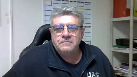 Snapshot of hippopotame17 chatting on 8, 1, 2025 hippo online show from 8, 1, 2025