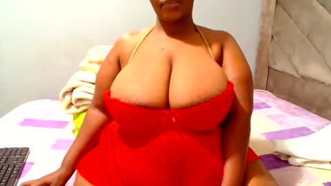 hips2sexy online show from 8, 5, 2026