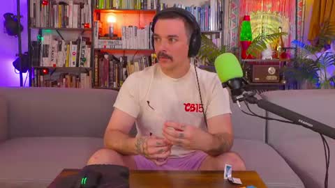 Snapshot of hipstertrashdumpsterfire chatting on 28, 6, 2026 HipsterTrash Clark one half of Task Manager online show from 28, 6, 2026