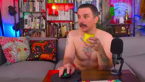 Snapshot of hipstertrashdumpsterfire chatting on 15, 7, 2026 HipsterTrash Clark one half of Task Manager online show from 15, 7, 2026