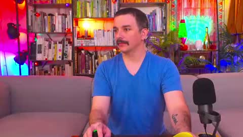 Snapshot of hipstertrashdumpsterfire chatting on 22, 7, 2026 HipsterTrash Clark one half of Task Manager online show from 22, 7, 2026