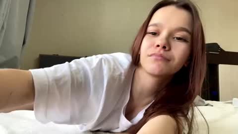 Snapshot of hisakoathay chatting on 2, 3, 2026 Alice online show from 2, 3, 2026