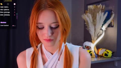 Ella online show from 1, 3, 2025