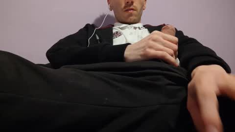Snapshot of hocthus chatting on 4, 2, 2025 Hocthus - online show from 4, 2, 2025