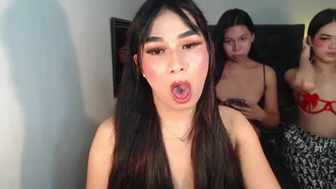 hoe_freesia online show from 18, 5, 2026