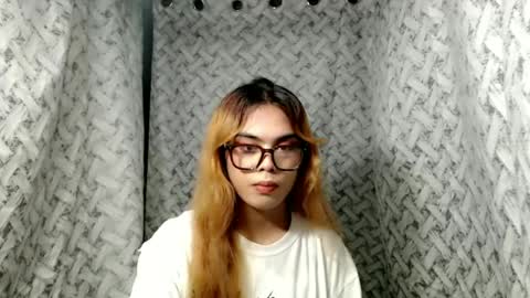 Snapshot of hoelyaurora chatting on 22, 6, 2026 Aurora3 online show from 22, 6, 2026