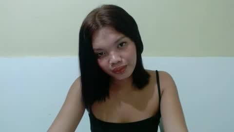 Snapshot of hoelyguine chatting on 30, 6, 2026 Guinevere3 online show from 30, 6, 2026