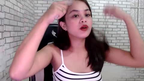 Snapshot of hoelylunox chatting on 27, 5, 2026 Lunox3 online show from 27, 5, 2026