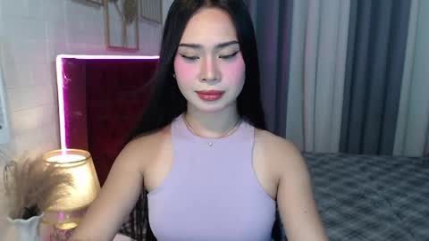 hoelymolly online show from 16, 4, 2026