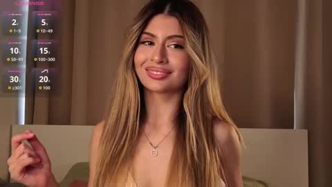 Moni Monica online show from 24, 9, 2025