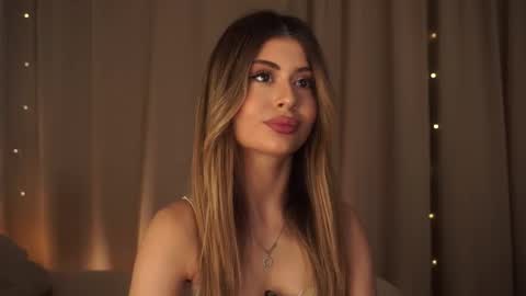 Moni Monica online show from 19, 11, 2025