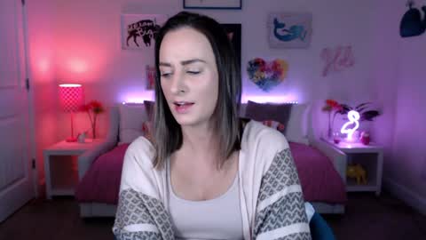 Holi Hurricane online show from 19, 2, 2026