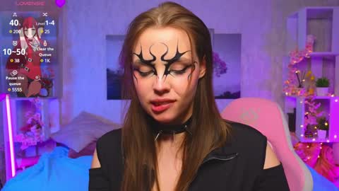 Lux online show from 1, 2, 2025