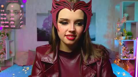 Lux online show from 11, 3, 2025