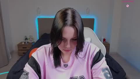 Lux online show from 12, 5, 2026