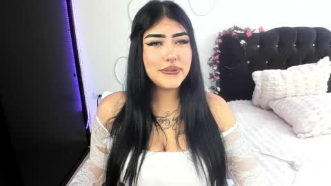 Holly online show from 1, 4, 2026