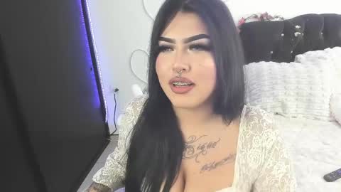 Holly online show from 20, 4, 2026