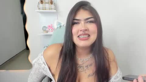 Snapshot of hollycute54 chatting on 21, 6, 2026 Holly online show from 21, 6, 2026