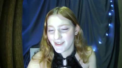 Snapshot of hollydolly07 chatting on 6, 2, 2026 hollydolly07 online show from 6, 2, 2026