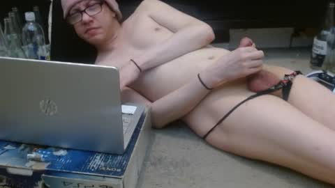 Snapshot of hollyhawkes chatting on 9, 2, 2025 Holly Hawkes online show from 9, 2, 2025