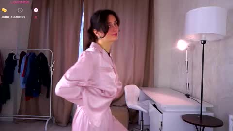 Delly online show from 6, 10, 2025