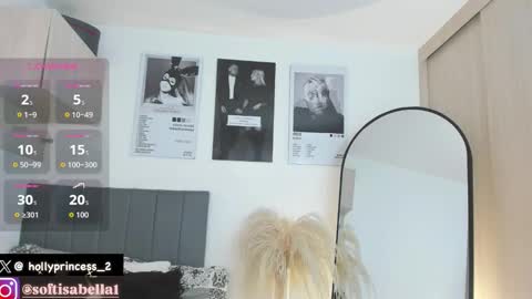 Snapshot of hollyprincess_2 chatting on 3, 2, 2026 holly princess mermaid online show from 3, 2, 2026