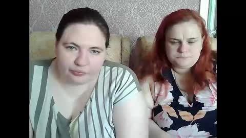 HollyXEva online show from 4, 5, 2026