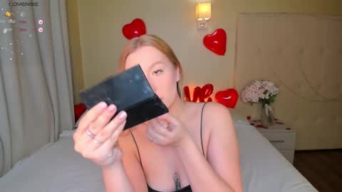 Emma online show from 16, 2, 2025